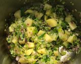 A picture of step 3 of Leek and Potato Soup.
