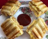A picture of step 10 of Grilled Cheesy Chicken Sausage Egg Omelette Sandwich.