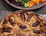 Foto del paso 9 de la receta: Toad in the hole, pastel de salchichas con verduras