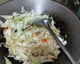 Foto langkah ke 2 dari resep Mie goreng.