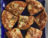 A picture of step 4 of Italian herb pizza.