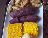 Foto langkah ke 6 dari resep 100. Kukusan Singkong, Jagung, Kacang dan Ubi.