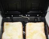A picture of step 4 of Dahi sandwich.