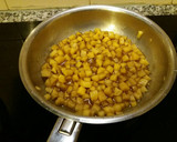 Foto del paso 3 de la receta: Hojaldre de morcilla y manzana caramelizada