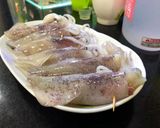Hình bước làm 1 của món Mực nhồi thịt chiên