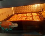 Foto langkah ke 4 dari resep Garlic cheese bread.