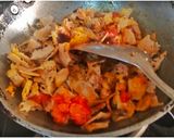 A picture of step 4 of Seyal Phulka /Chapati./Seyal Mani.