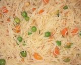 A picture of step 3 of Vermicelli Upma.