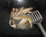 Foto langkah ke 1 dari resep Oseng cuek cabe dan tomat hijau.