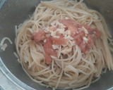 Foto del paso 4 de la receta: Espaguetis con carbonara de salmón
