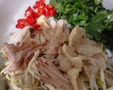 Foto langkah ke 4 dari resep Chicken Pho.