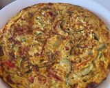 Foto del paso 4 de la receta: Salteado de calabacines/zucchini, con ajo, cebolla y morrón rojo 🥒🧄🧅🫑para múltiples usos 🥘🫕