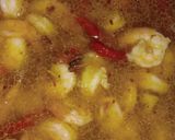 Foto langkah ke 6 dari resep Udang Kuah Tomat.