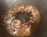รูปขั้นตอนการทำที่ 3 ของ 🥘ทะเลผัดกะปิมั่ว 🦑🦐