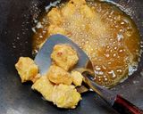 Foto langkah ke 5 dari resep Tahu saus telur asin.