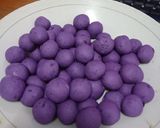 Foto langkah ke 1 dari resep Candil Ubi Ungu + Bubur Sumsum Pandan.