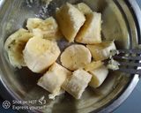 A picture of step 1 of Mashed ripe bananas.