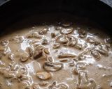 A picture of step 7 of Creamy Mushroom and Spinach Toast.