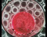 Foto del paso 2 de la receta: Licuado rosado