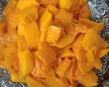A picture of step 7 of Mango Custard.