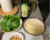 Foto del paso 1 de la receta: Salsa pesto con anacardo