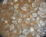 Foto del paso 3 de la receta: Pechugas de pollo en salsa de Champiñones