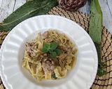 Foto del passaggio 7 della ricetta Fettuccine carciofi e salsiccia