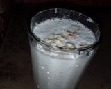 A picture of step 2 of Coconut milk shake.