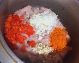 Foto del paso 2 de la receta: Zapallito🟢 Relleno de Pollo🍗