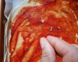 Foto del paso 4 de la receta: Pizza delgada y crujiente 🍕