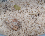A picture of step 4 of Chicken Pulao.