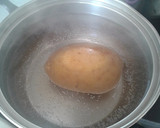 Foto del paso 1 de la receta: Milhojas de patata con salmón ahumado y queso de cabra