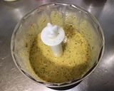 Une image de l'étape 3 de Sauce salade épicée aux herbes, moutarde et melfor.