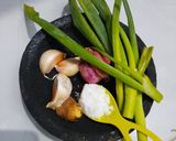 Foto langkah ke 2 dari resep Ayam rebus hainan simple.