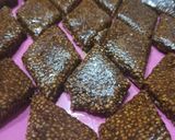 तिळाची चिक्की (tidachi chikki recipe in marathi) रेसिपी स्टेप 7 फोटो 