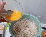 Foto langkah ke 3 dari resep Sop Tofu Enoki.