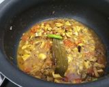 मशरूम बिर्याणी (Mushroom Biryani Recipe In Marathi) रेसिपी स्टेप 5 फोटो 