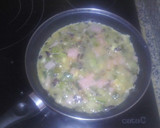 Foto del paso 6 de la receta: Tortilla de calabacín y pimientos