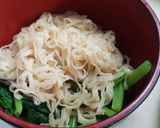 รูปขั้นตอนการทำที่ 3 ของ บะหมี่เต้าหู้ยัดไส้