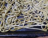 Foto del paso 8 de la receta: Tallarines caseros de albahaca, cibullette y orégano frescos