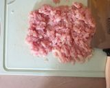 A picture of step 1 of Chicken cheese samose.