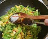 Foto langkah ke 4 dari resep Orak-Orik Telur plus Buncis.
