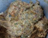 A picture of step 2 of Frozen chicken kofta.