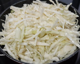 Foto del paso 1 de la receta: Repollo crujiente a la sidra con trucha desmenuzada