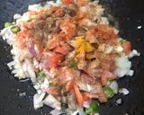A picture of step 7 of Tawa omelete.