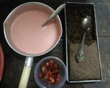 Foto langkah ke 3 dari resep Brownies Strawberry Lumer.