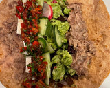 Foto del paso 5 de la receta: 🌯 BURRITOS CON TORTILLA DE TRIGO 🍅🥬 🥑