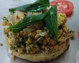 A picture of step 10 of Anda Bhurji Burger.