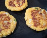 A picture of step 5 of Paneer coconut tikki.