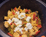 Foto del paso 2 de la receta: Pasta con salsa cremosa de fajitas de pollo